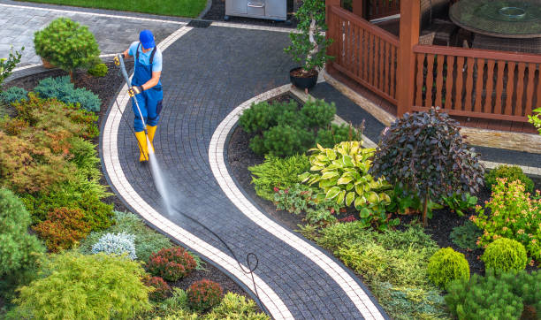 Best Deck Pressure Washing  in Stagecoach, NV